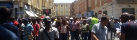 Manifestazione antirazzista a Caserta 